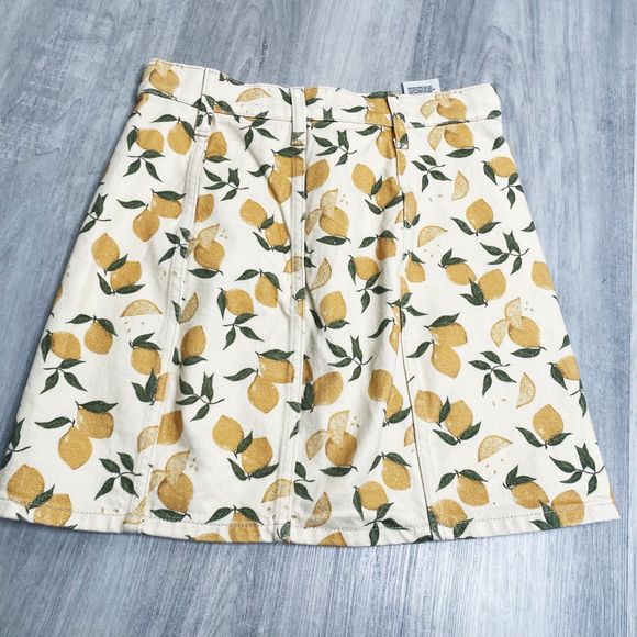 Reformation Chrissy Limoncello Mini Skirt - Picture 6 of 6
